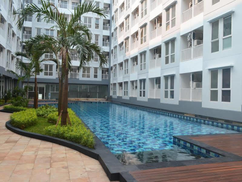 Kyriad Hotel Airport Jakarta Tangerang Exterior foto